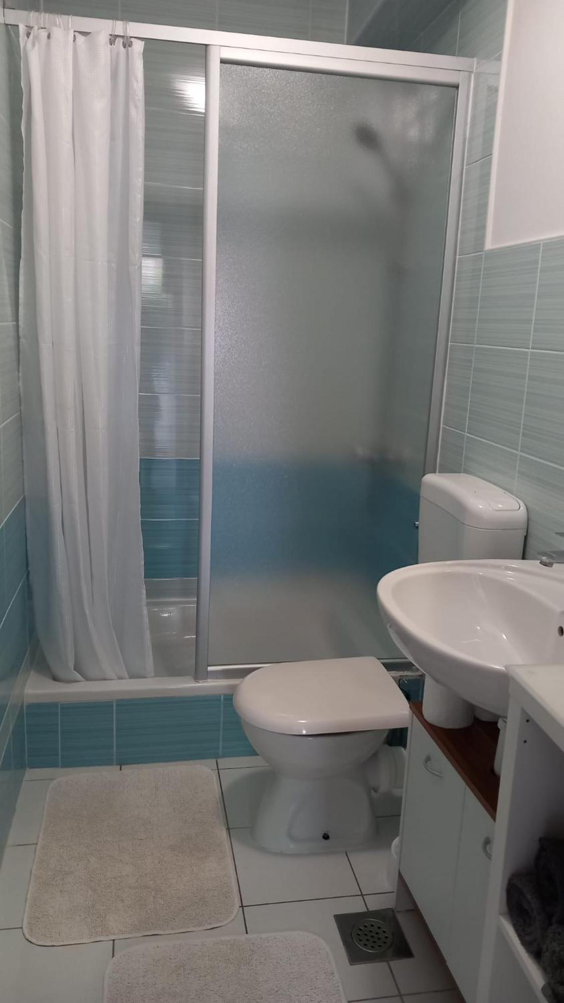 Apartmani Hermes ヤドリヤ エクステリア 写真